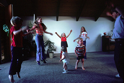 Exercises for kids that involve the entire family.