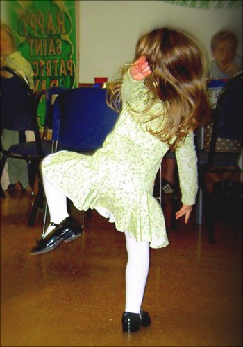 Musical statues is a great party game for kids.